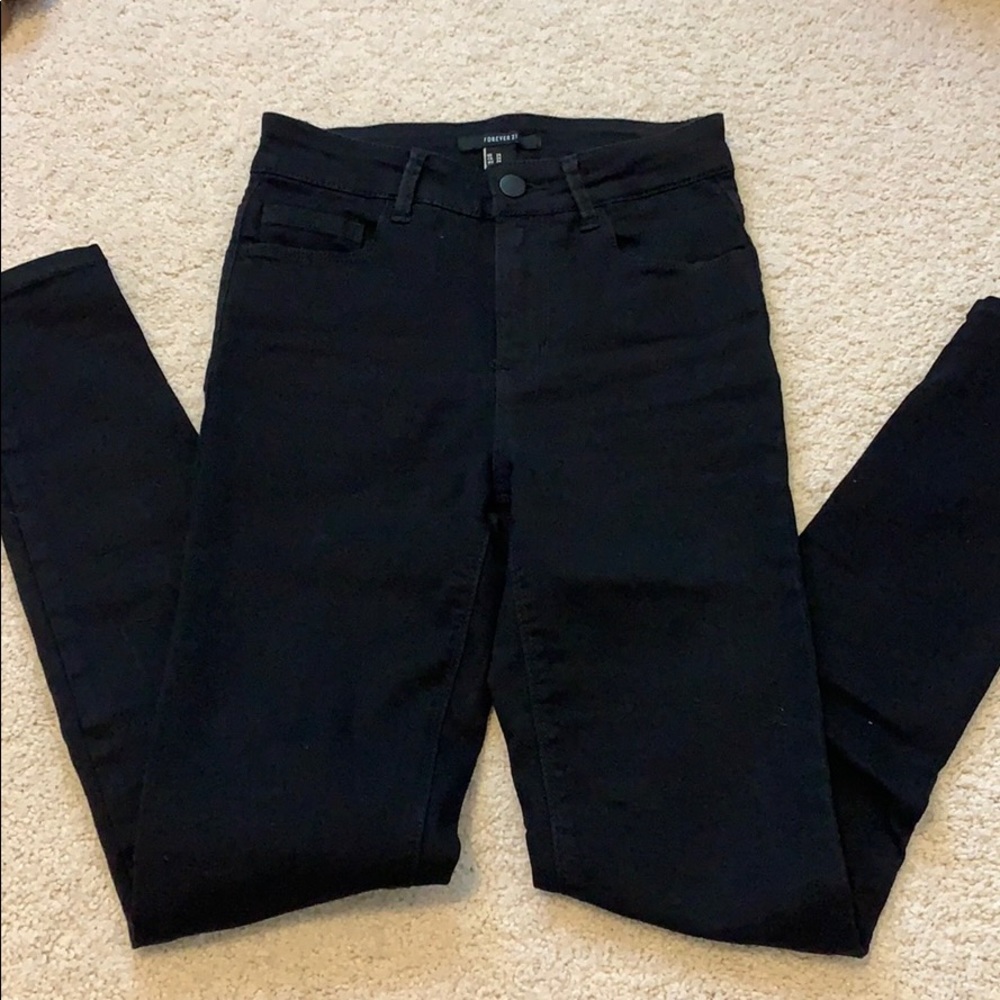 Black skinny jeans